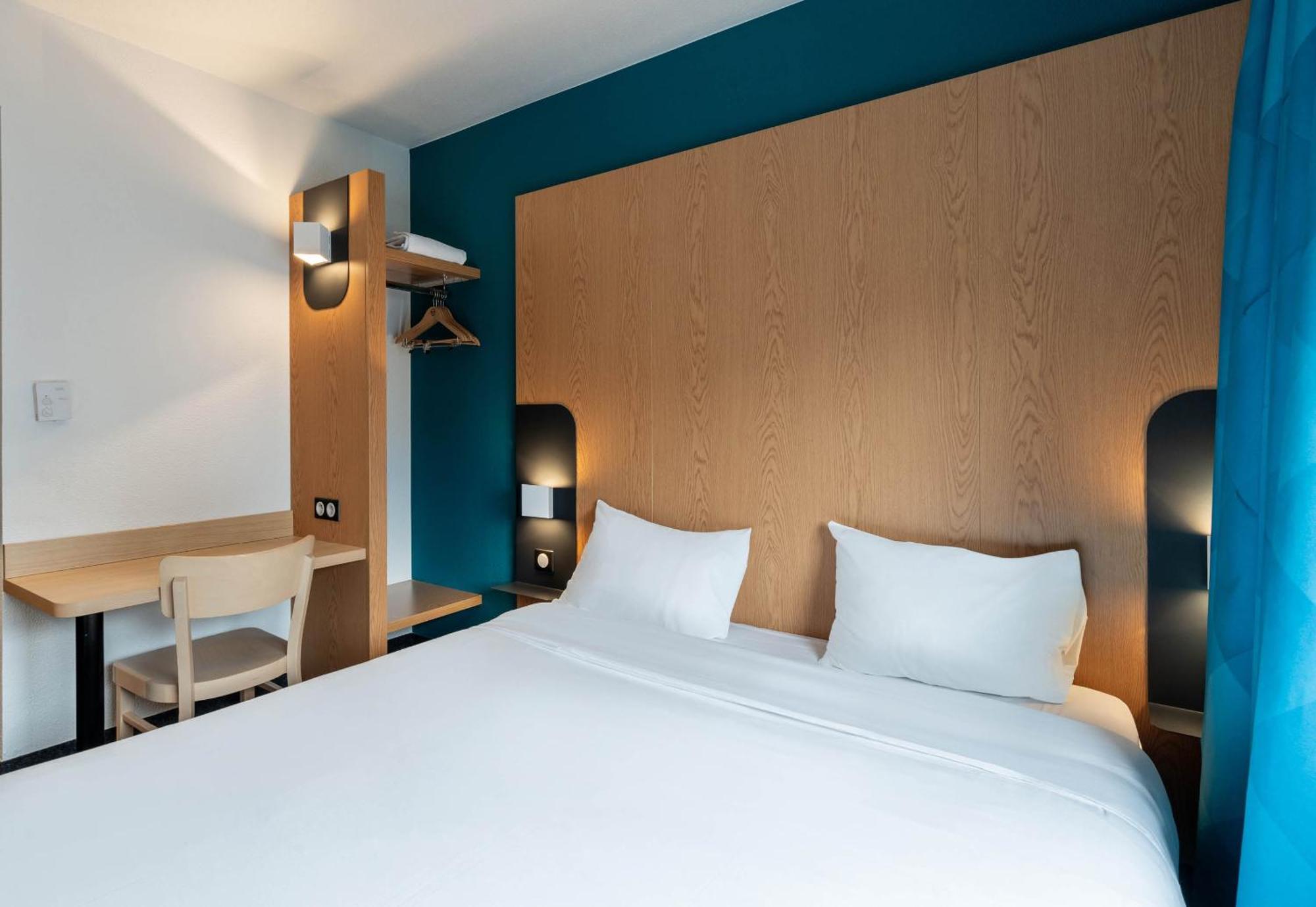 B&B Hotel Lille Roubaix Campus Gare Buitenkant foto